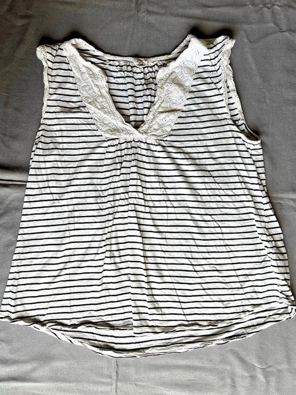 GAP Stripe White and Black Striped V-Neck Tank Top & Black Striped V-Neck